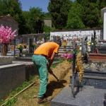 I lavori in corso al cimitero di Pescaglia capoluogo